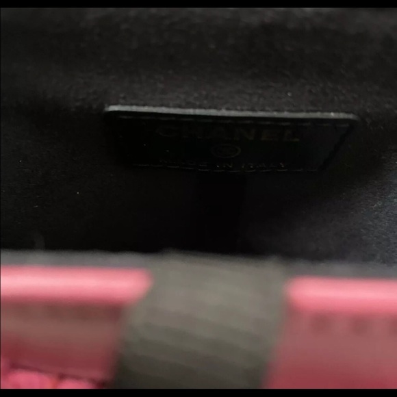 Authentic Chanel Tweed Chain Shoulder Bag - Picture 3 of 5